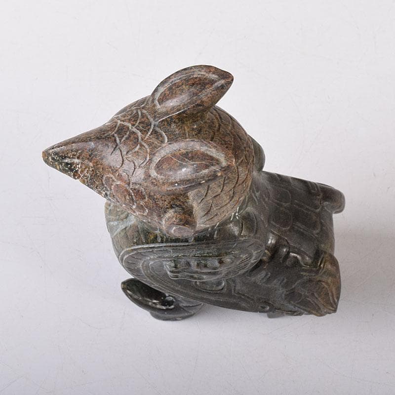 水芙蓉　中国　玉石彫刻　神獣型壷　V　R8307