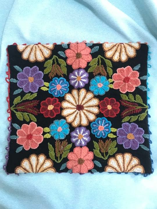 現地購入　ペルー刺繍　アルパカウール　クッションカバー 2枚組