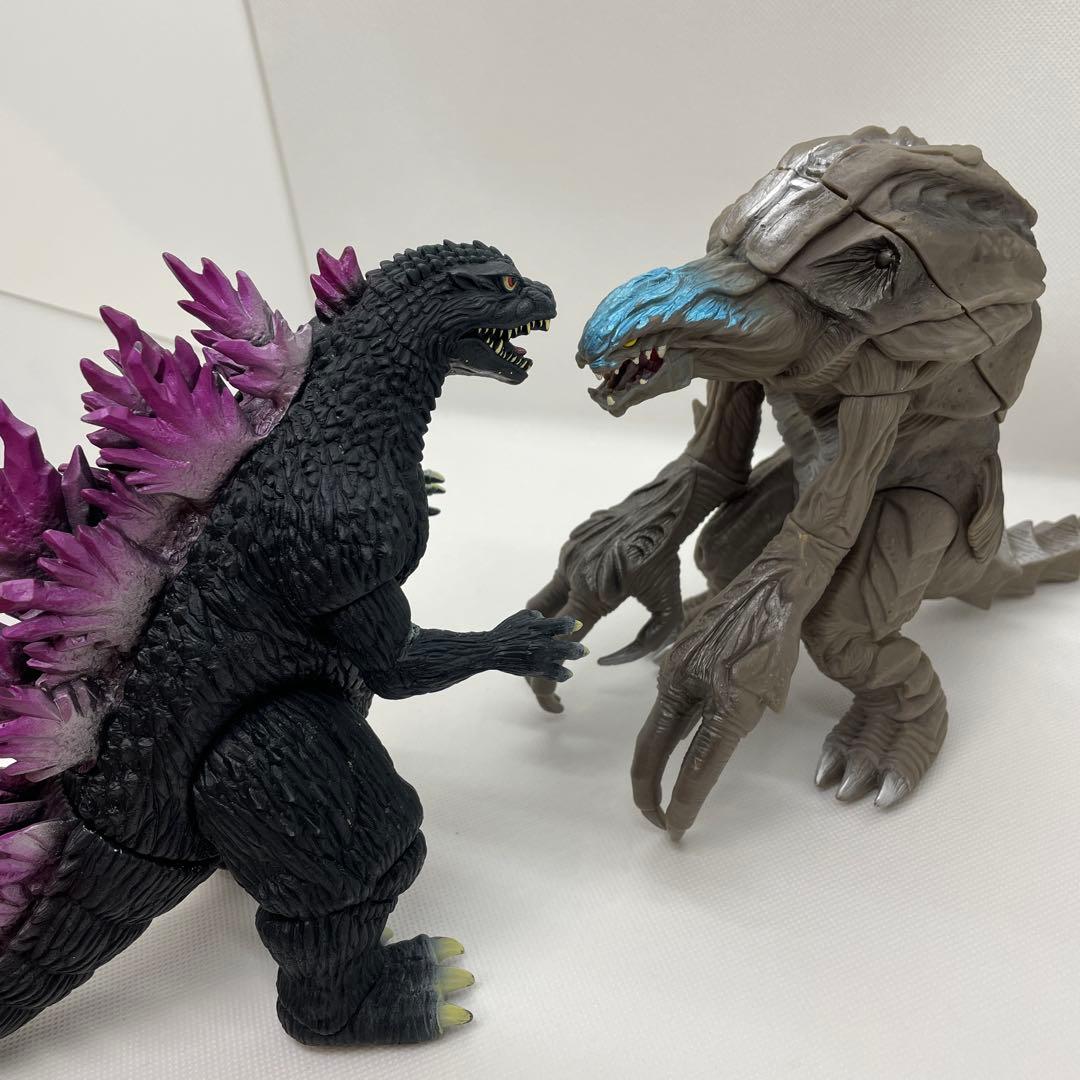 2000 放映 ゴジラ 2000ミレニアム 【ゴジラ・オルガ】ソフビ - メルカリ