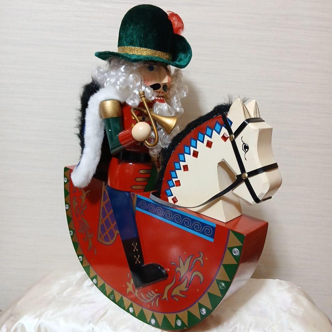 くるみ割り人形　木馬