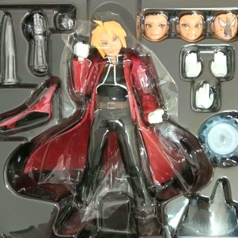 リボルテック　鋼の錬金術師　エドワード・エルリック　フィギュア