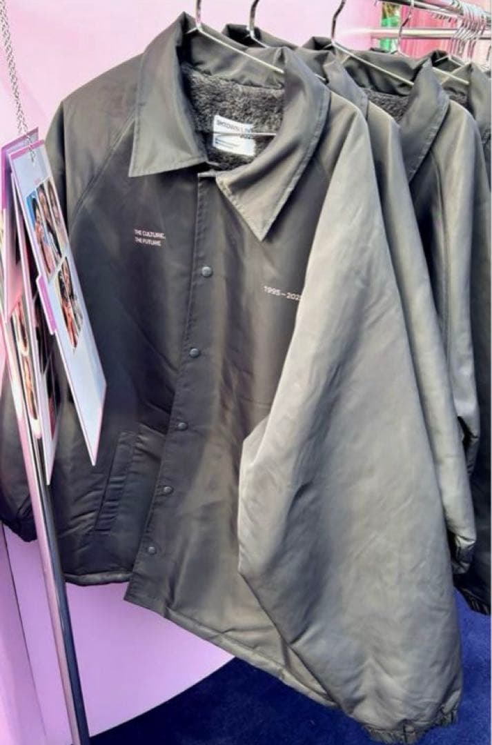 SMTOWN LIVE 2025 COACH JACKET - メルカリ