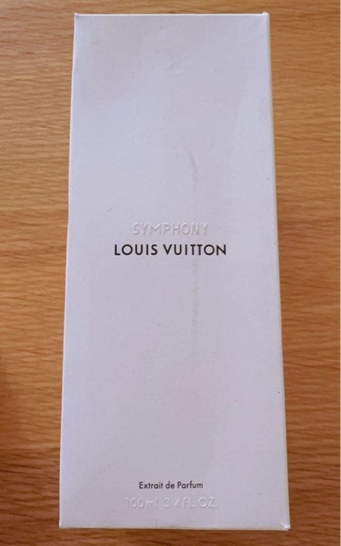 LOUIS VUITTON SYMPHONY 香水✩⋆。˚
