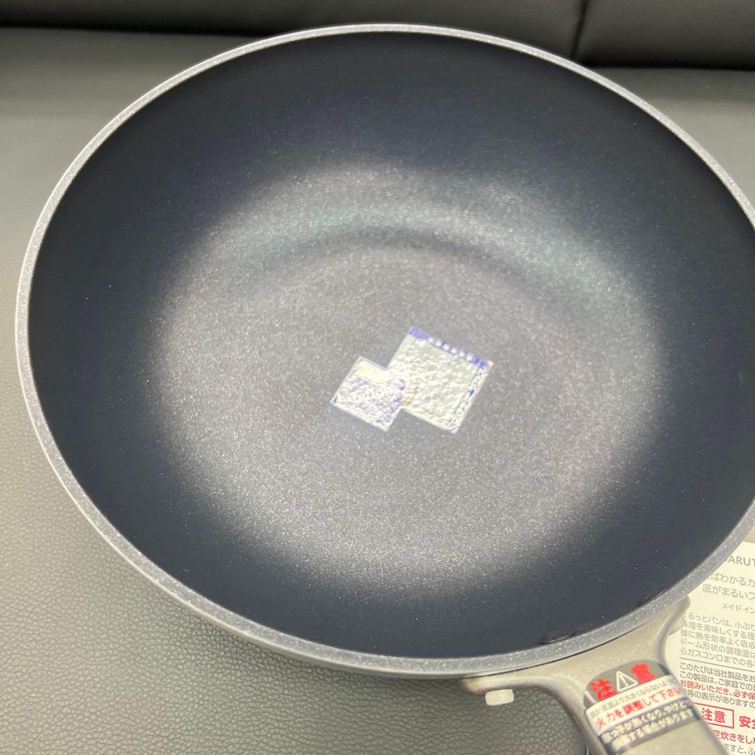 ★新品送料込北陸アルミ日本製まるっとパン24cmIH対応蓋付フライパン片手鍋