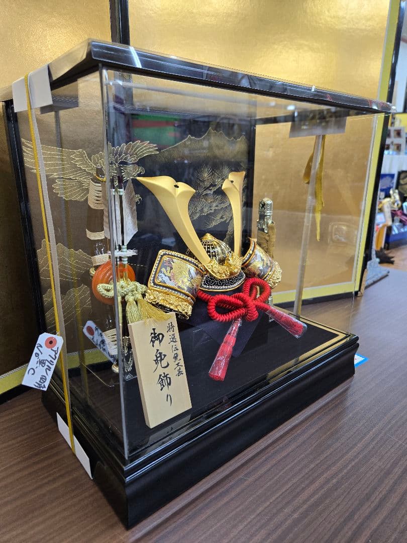 【展示品限り】五月人形　兜　鍬形　ケース飾り　※閉店セール　K28