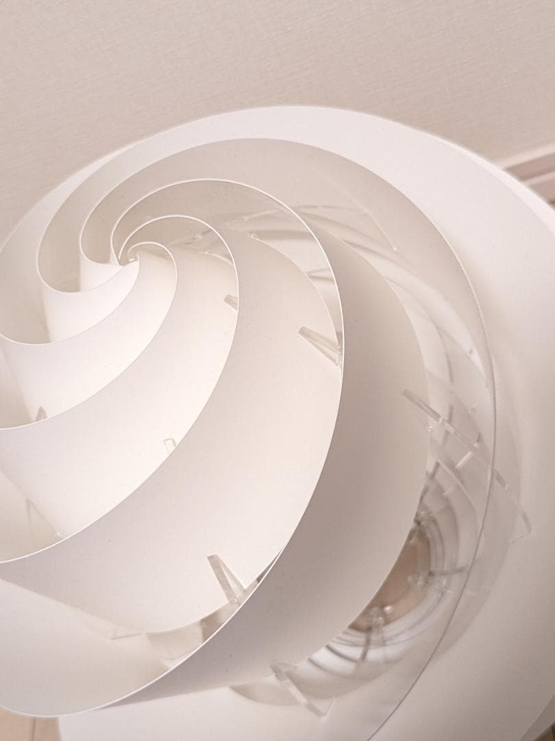 レ・クリント スワール ペンダント 3S ホワイト LE KLINT SWIRL