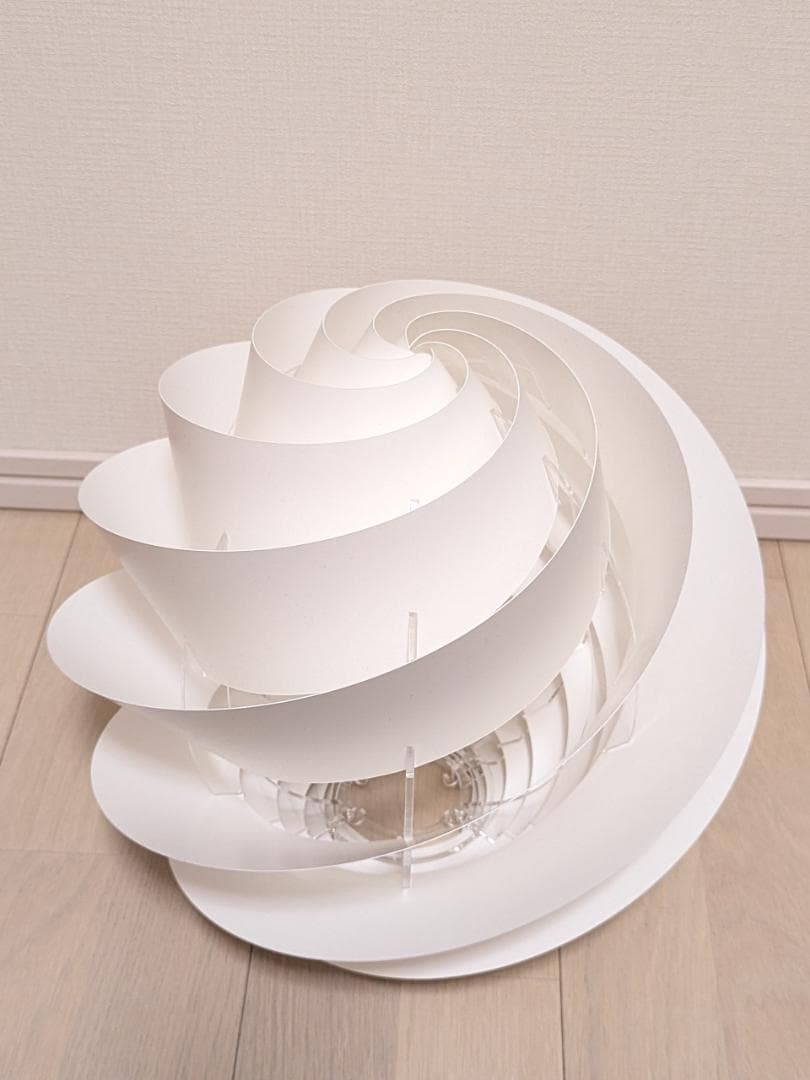 レ・クリント スワール ペンダント 3S ホワイト LE KLINT SWIRL