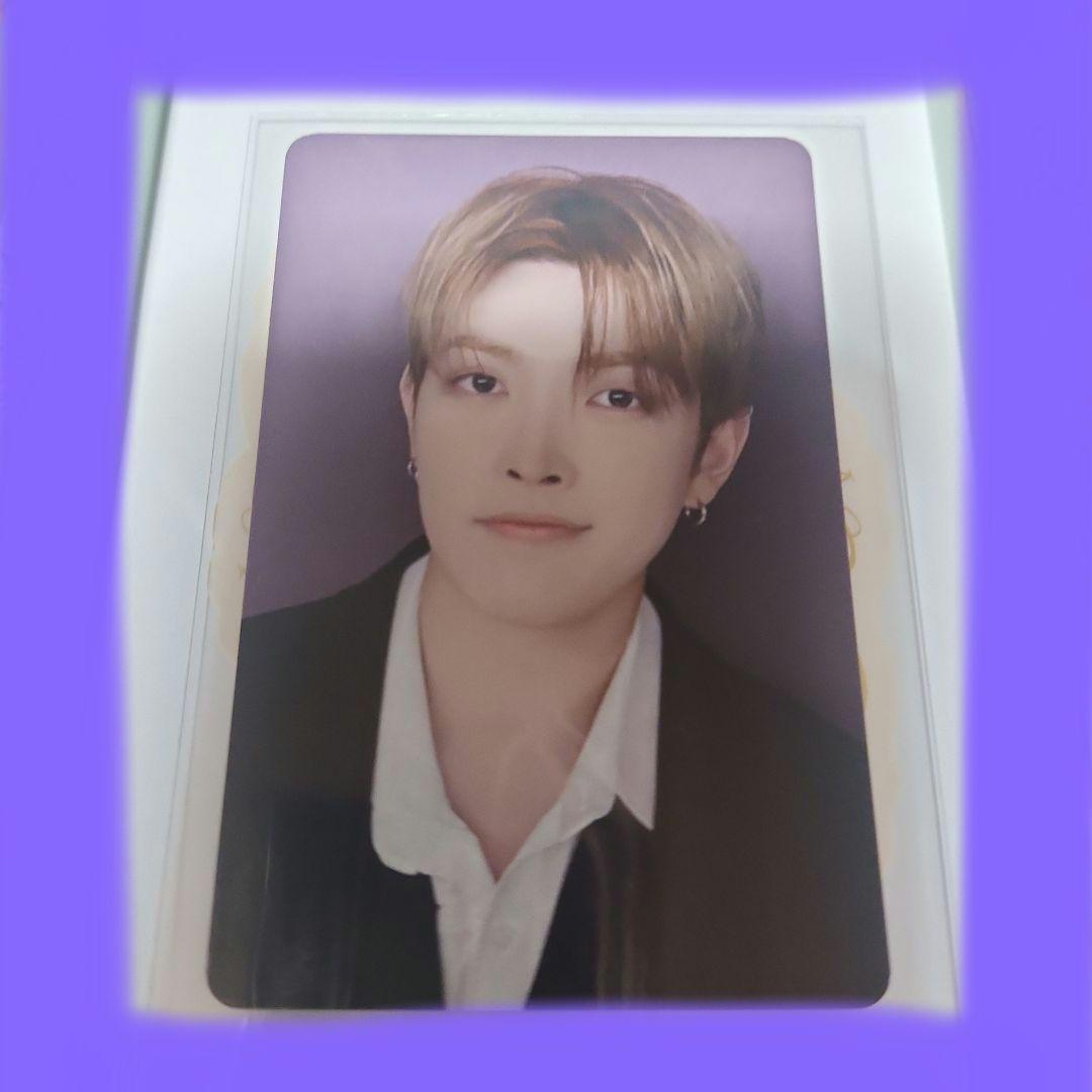 ATEEZ IN YOUR FANTASY 購入特典トレカ ホンジュン - メルカリ