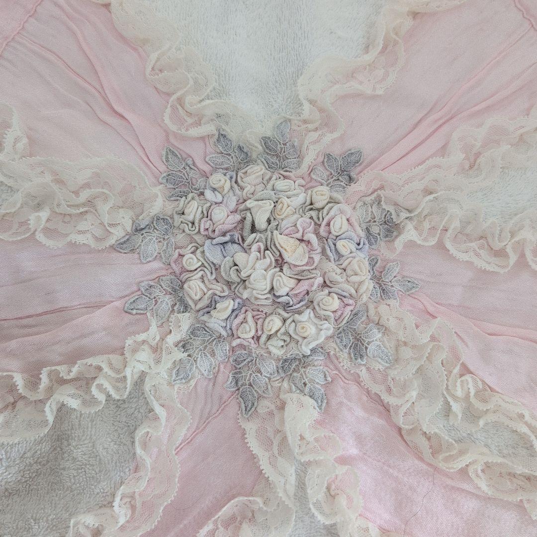 ④ヒスクローネhischroneリボン ベッドカバー白ピンク花タオルケット