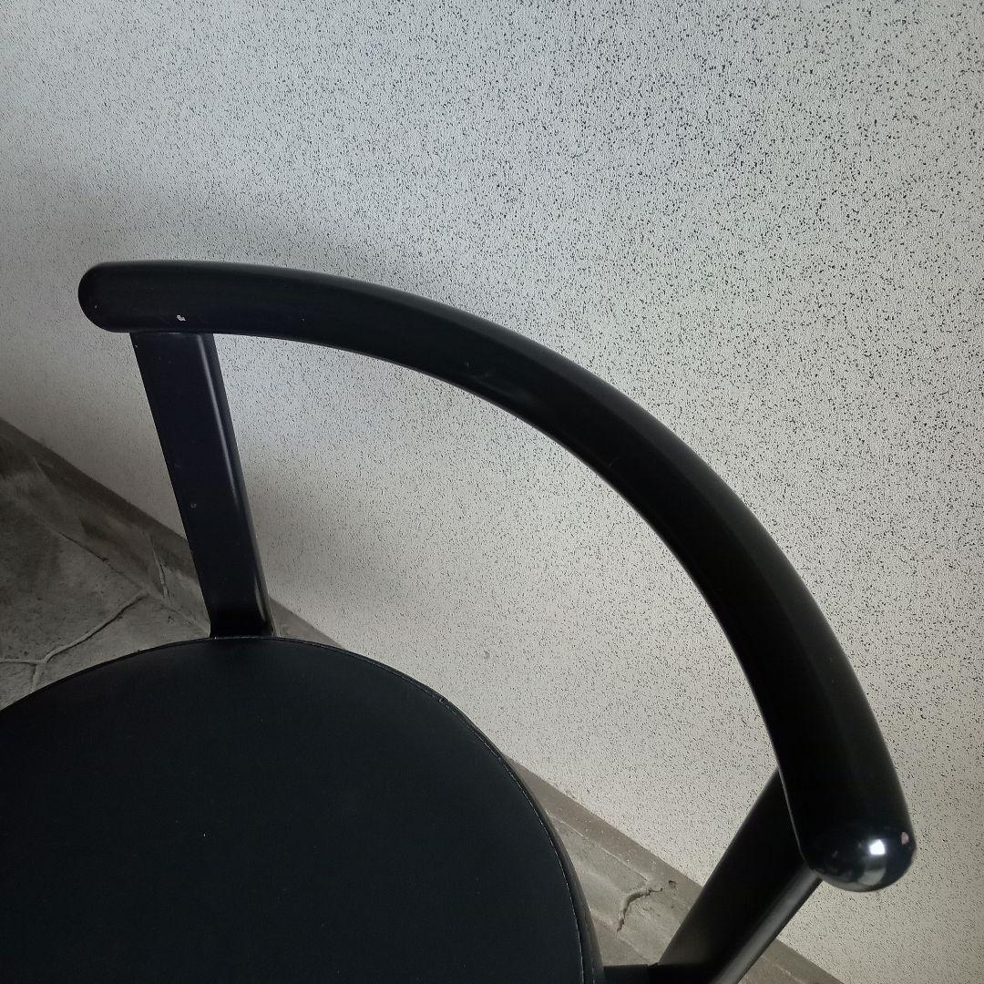 黒のカウンターチェアー　バースツール　昭和レトロ　ヴィンテージ