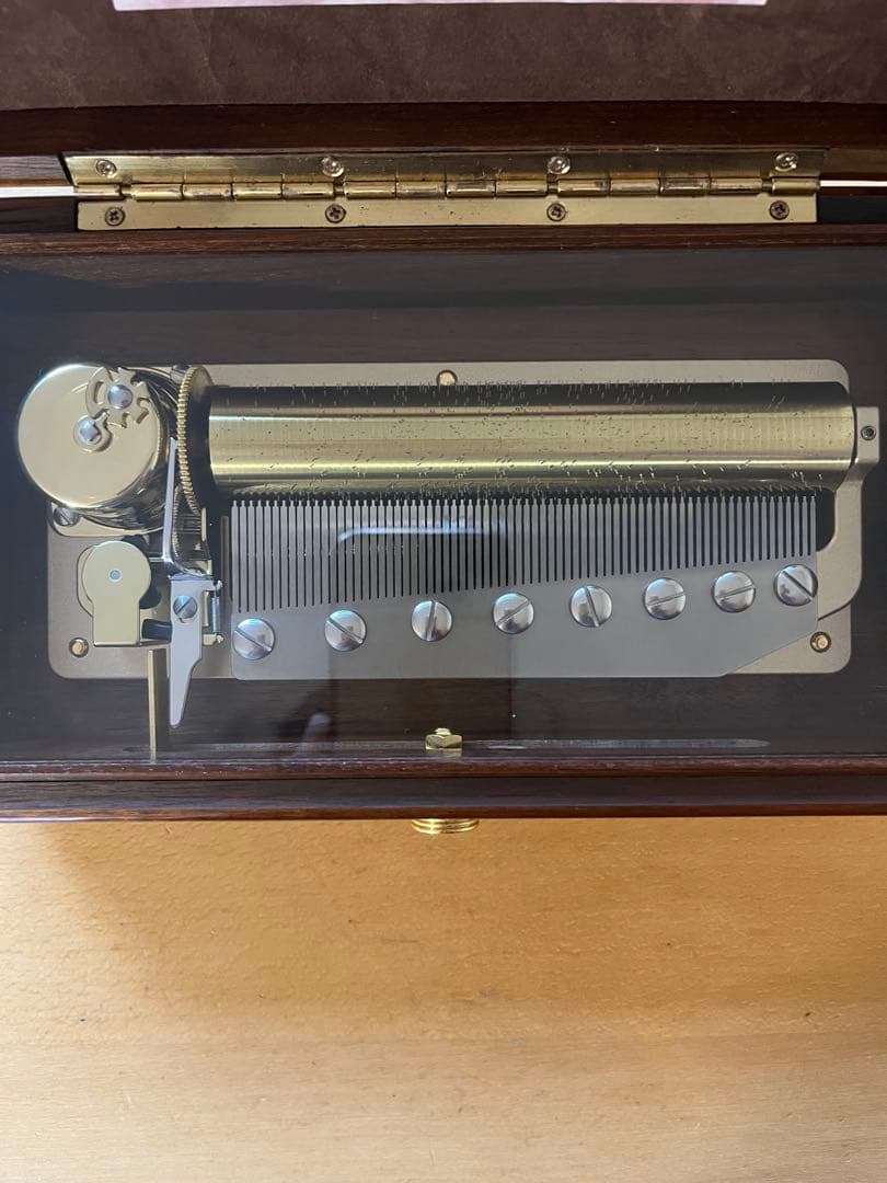 オルゴールボックス