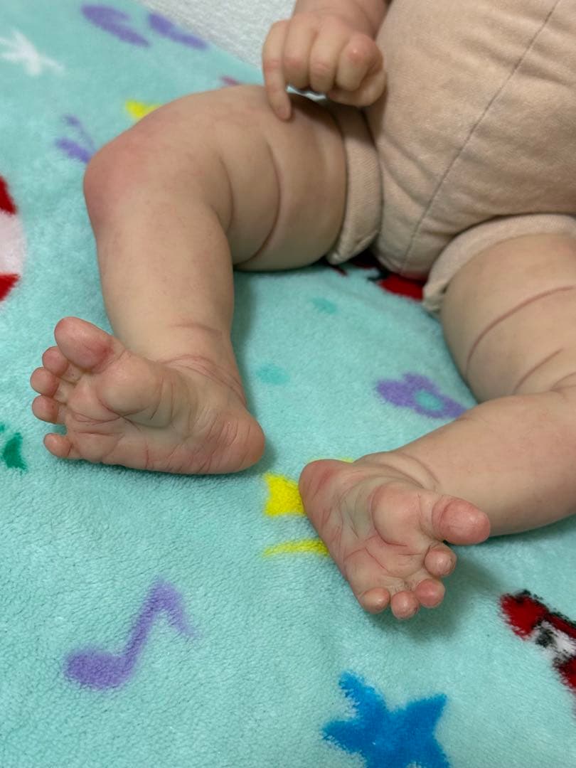 ❤️リボーンドール❤️リボーンベビー❤️泣き顔ちゃん❤️赤ちゃん人形❤️作家❤️ぬいぐるみ❤️