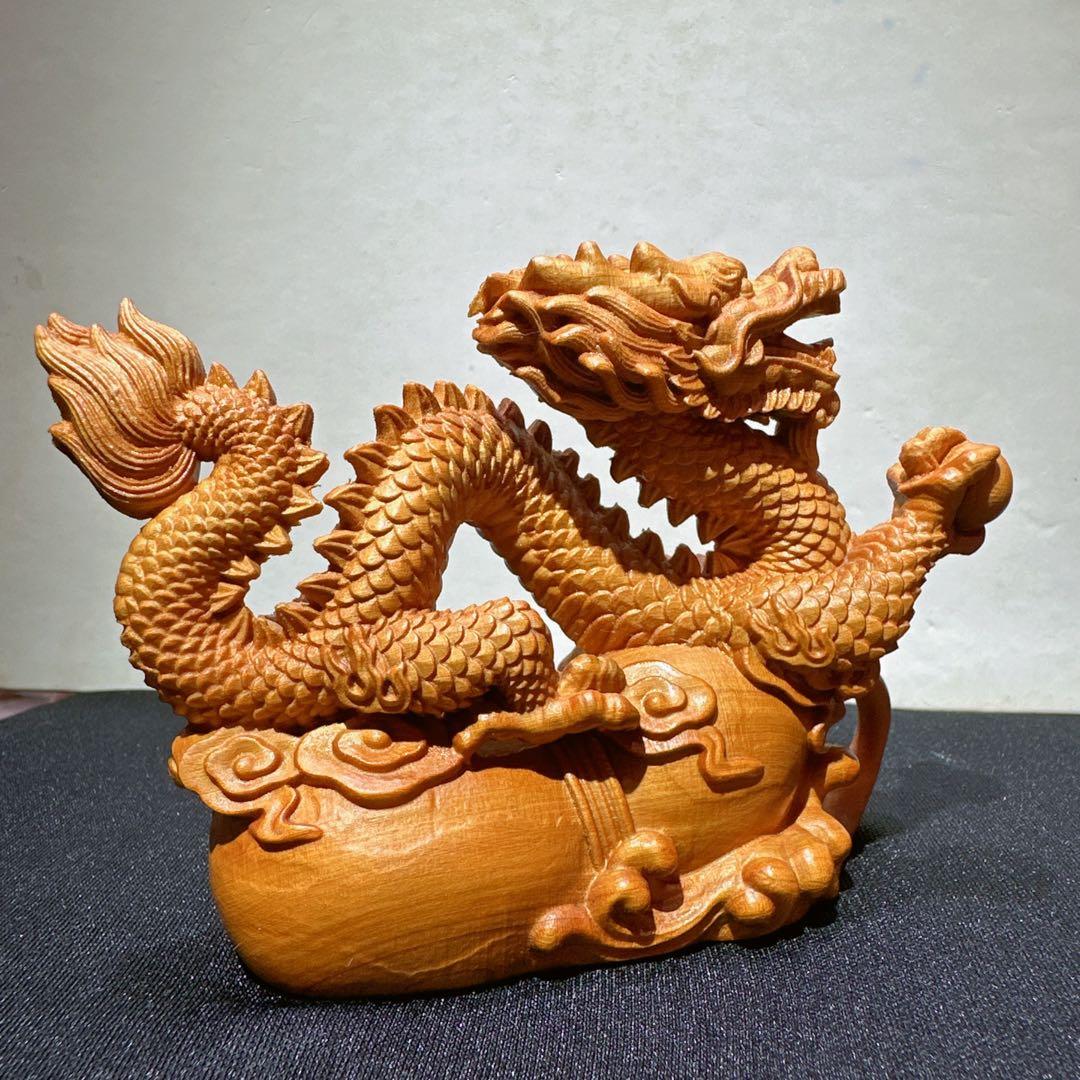 檀木 龍　置物　彫り物F.47
