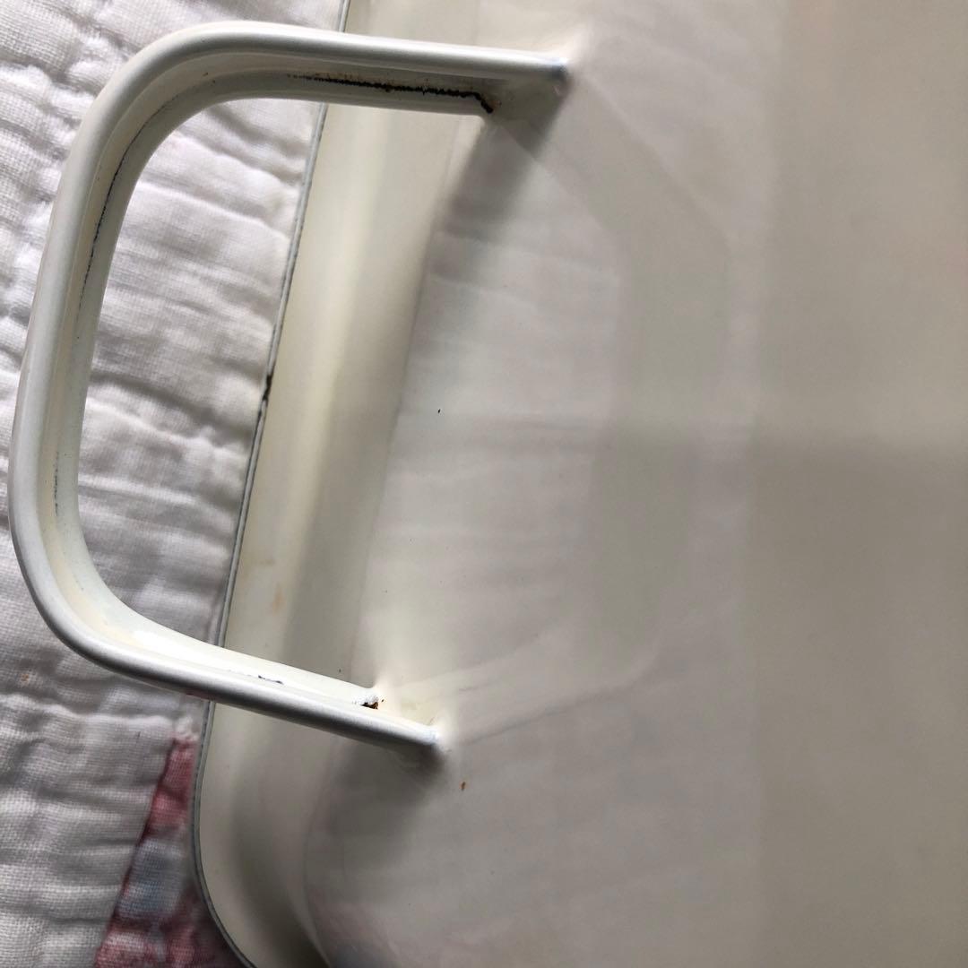 平成レトロ　マニーローズ　ホーロー容器　ミディS 廃盤品