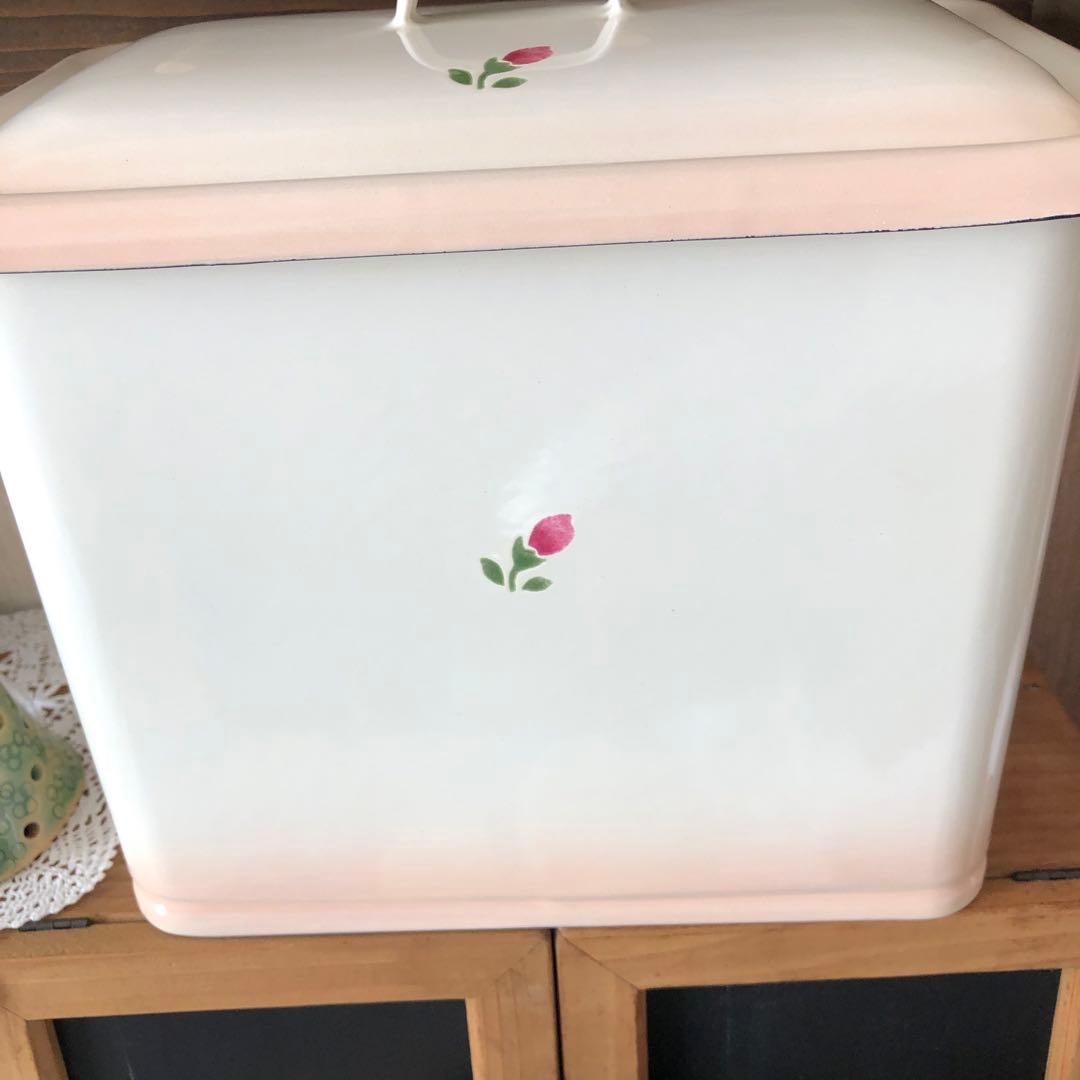 平成レトロ　マニーローズ　ホーロー容器　ミディS 廃盤品