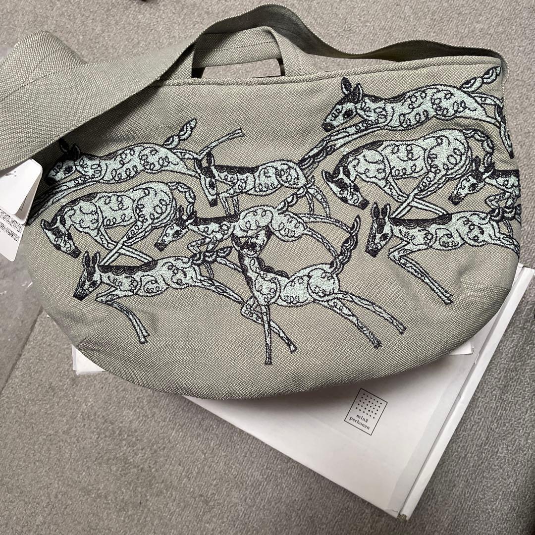 新品】ミナペルホネン パプリッコpapurikko ショルダーバッグ グレー