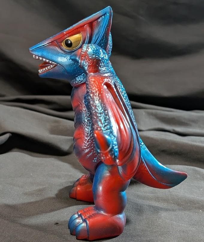 ギャオス（マルサン）電撃怪獣大作戦ソフビフィギュア - メルカリ