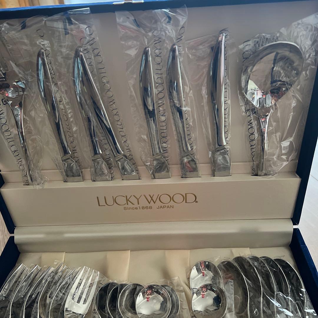 ラッキーウッド　マリール　カトラリーセット6客用　40ps