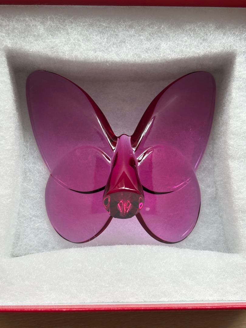 Baccarat バカラ　蝶の置物