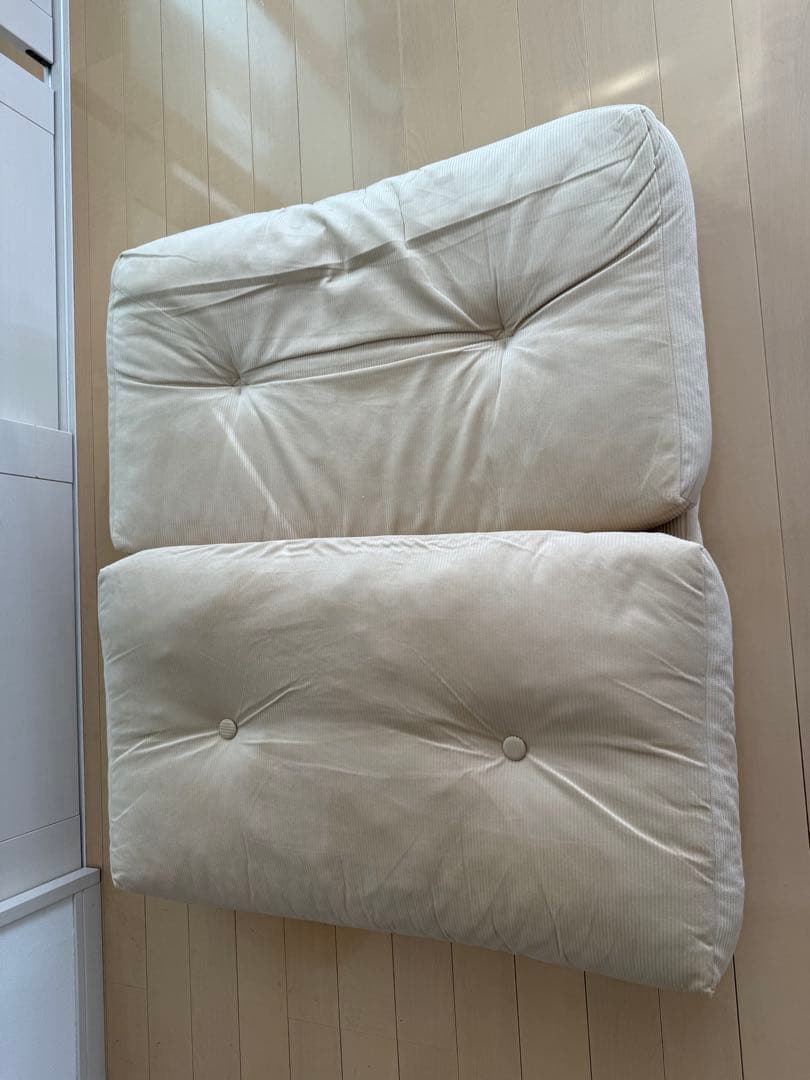 リクライニング　ローソファー