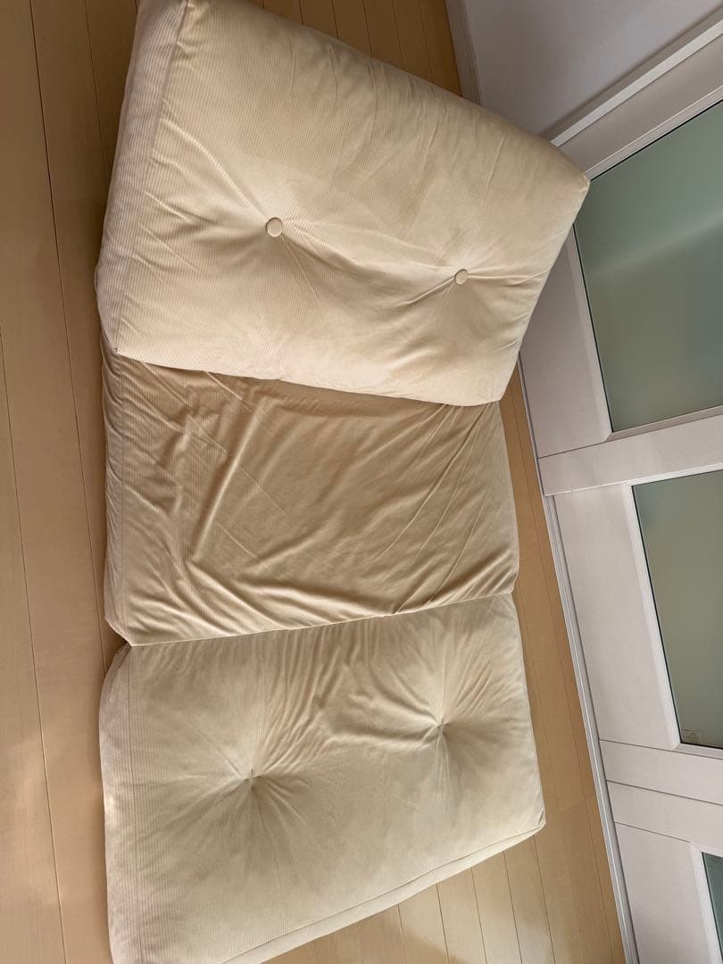 リクライニング　ローソファー