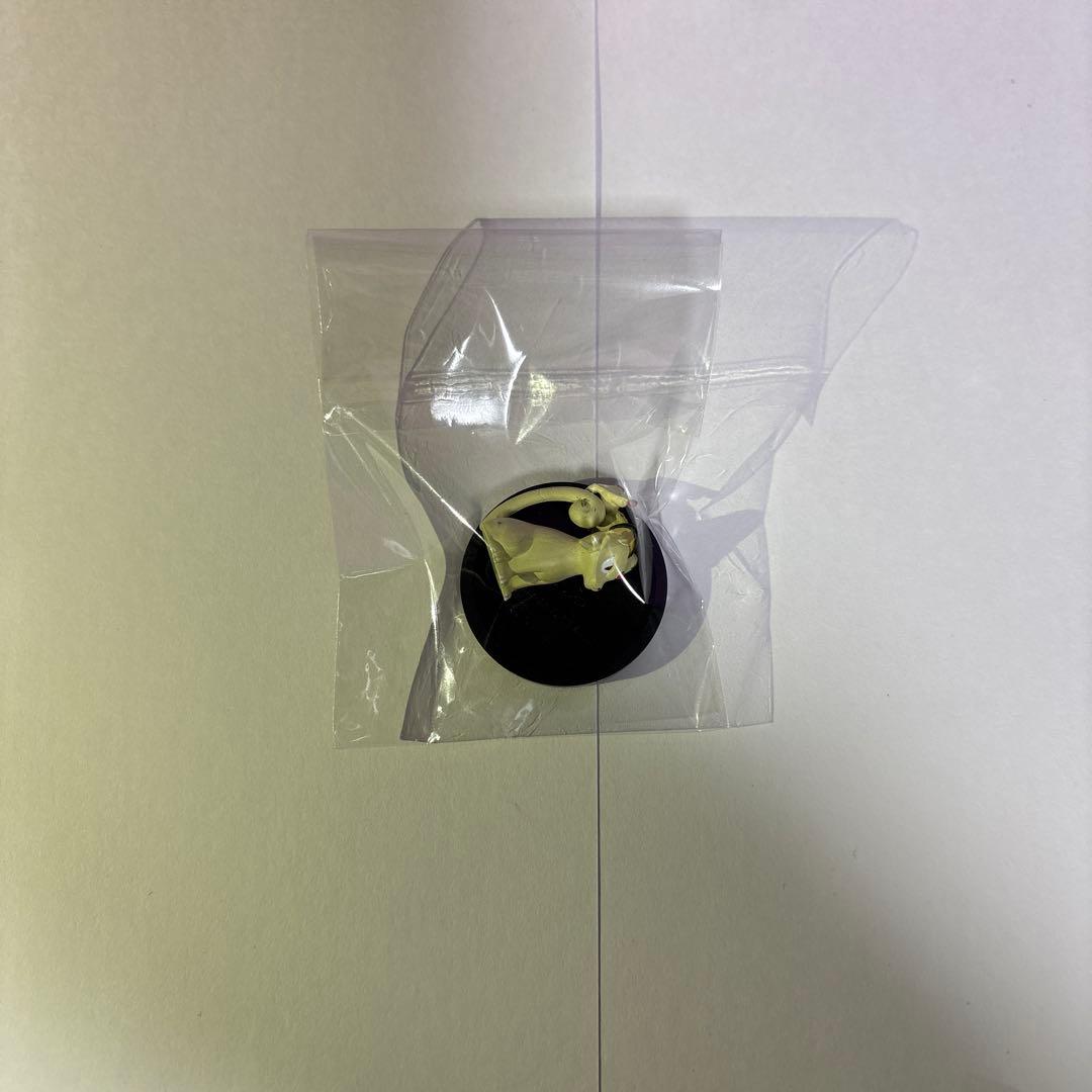 ポケモン　立体図鑑　フィギュア　ミロカロス　アーボック　ペルシアン　クリア