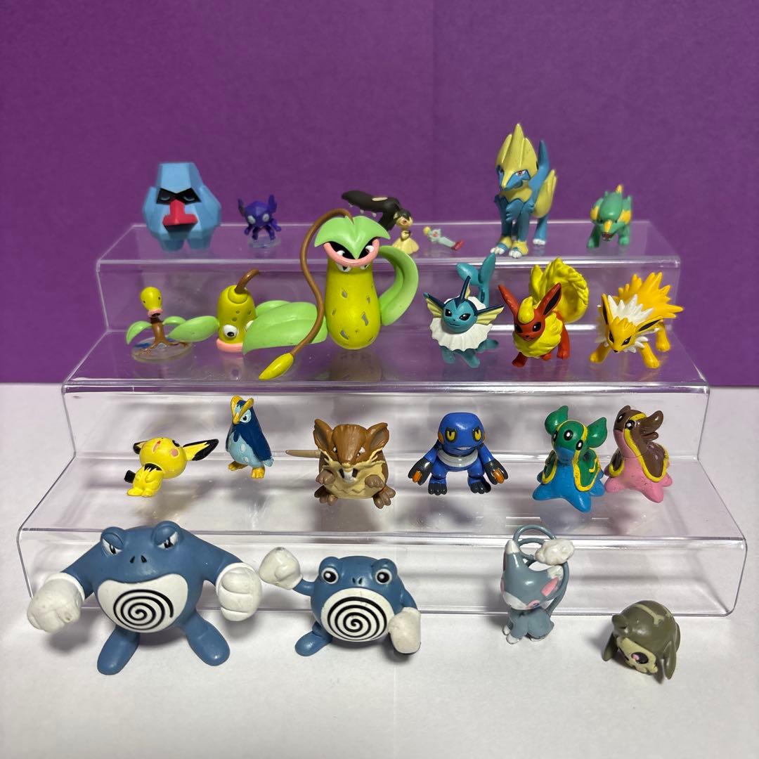 ポケモン　立体図鑑　フィギュア　ミロカロス　アーボック　ペルシアン　クリア