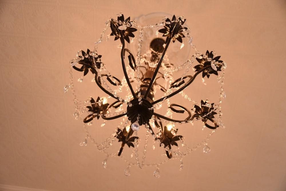 【LED付・簡単取付】8灯アンティーク調ブラウンシャンデリア