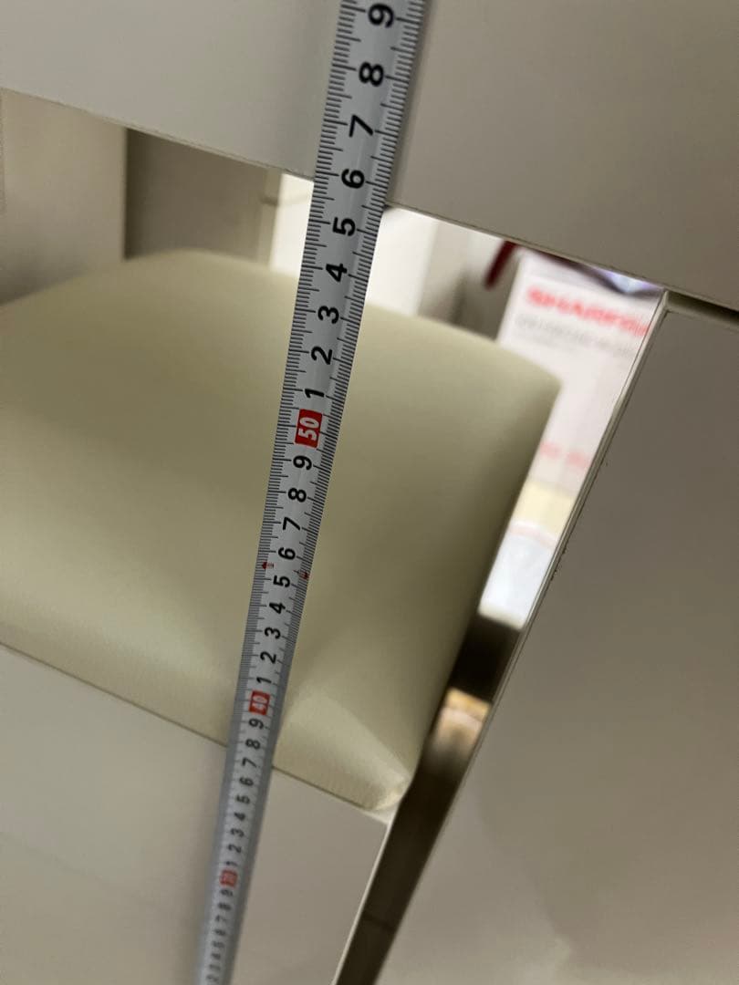 ホワイトドレッサー・鏡台(引き取りの場合は1万円)