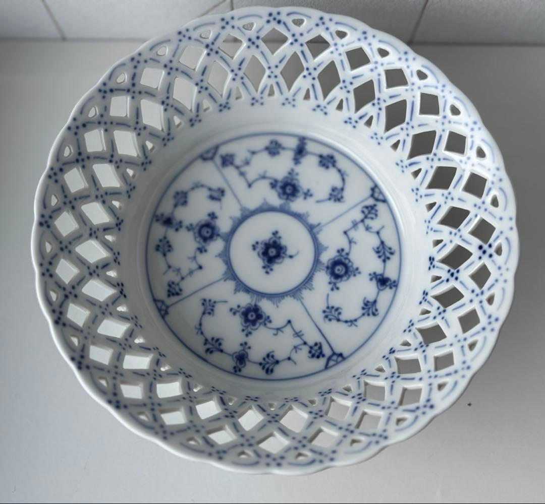 ロイヤルコペンハーゲン ボウル　ブルーフルーテッド フルレース