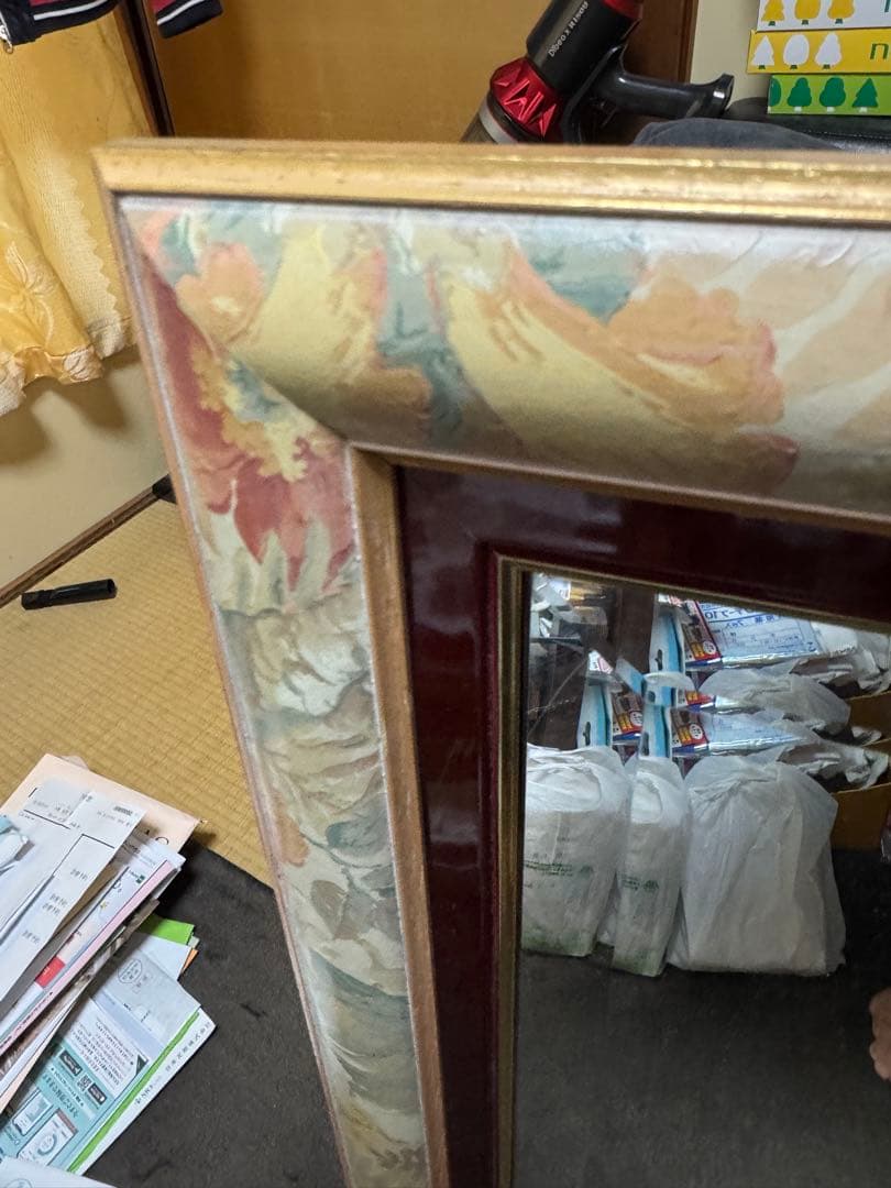 ビンテージ　　鏡　　イタリア製