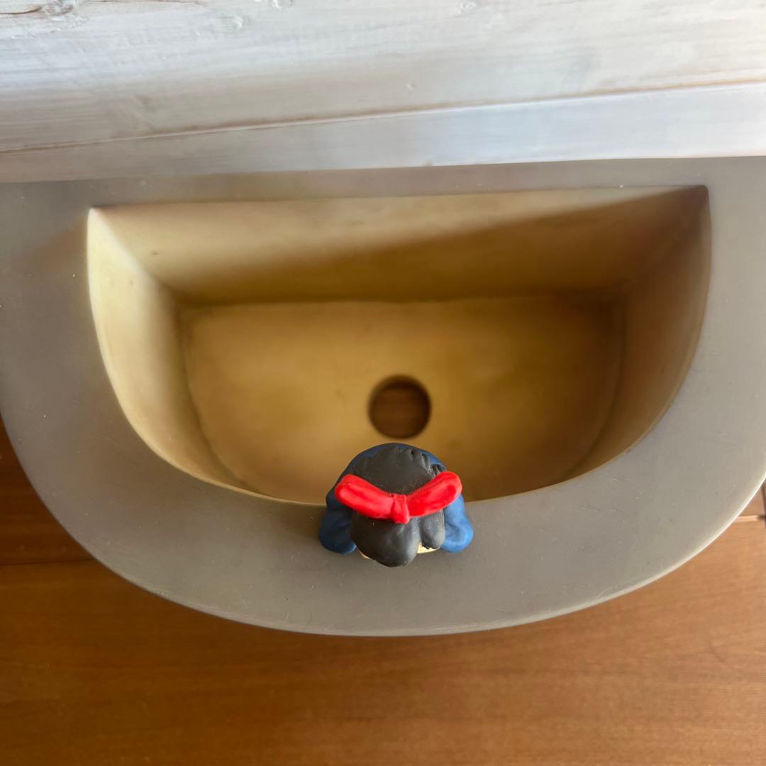 魔女の宅急便 キキ パン屋 プランター ＆ ジジストラップ付き - メルカリ