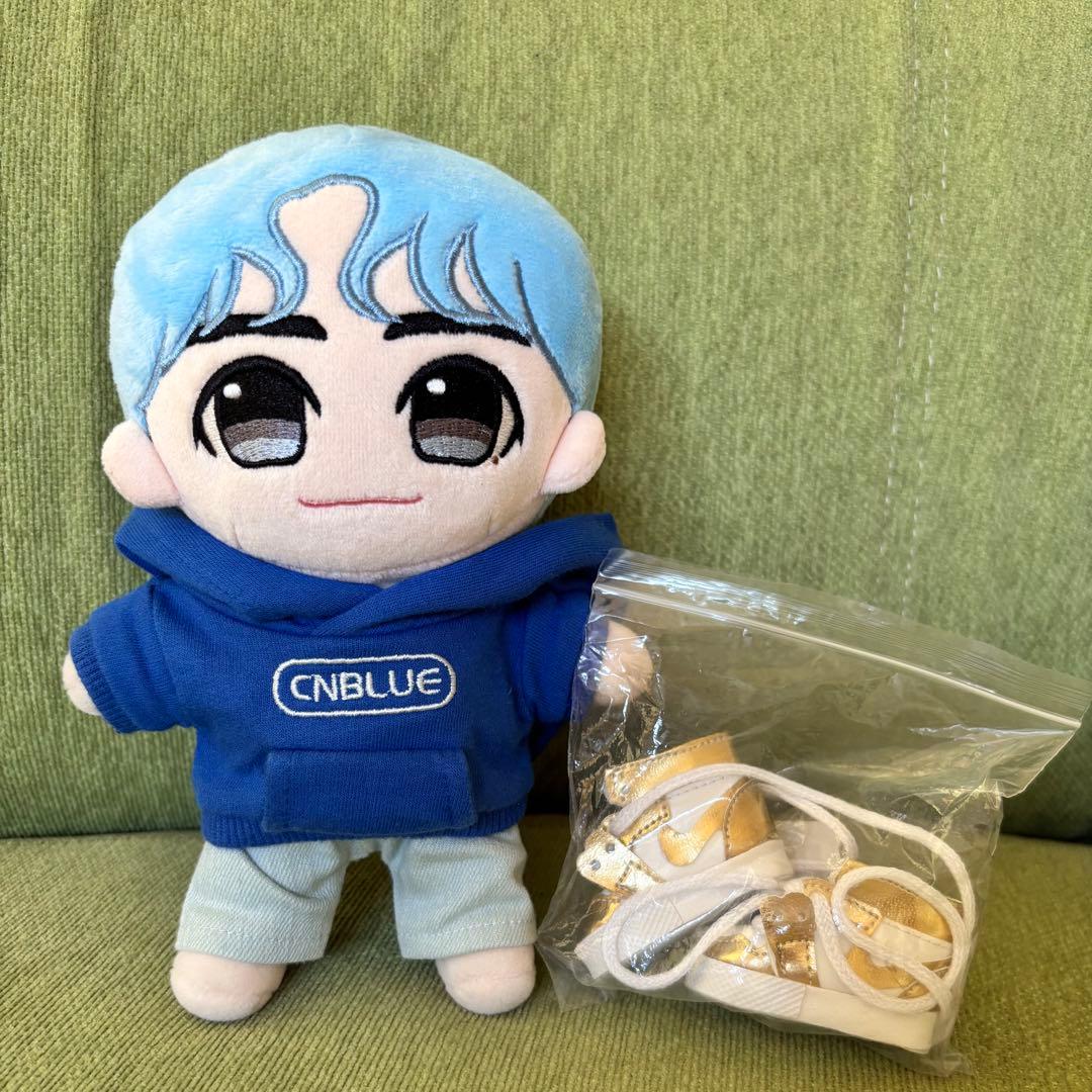 CNBLUE ヨンファ ぬいぐるみ おまけシューズ付き - メルカリ