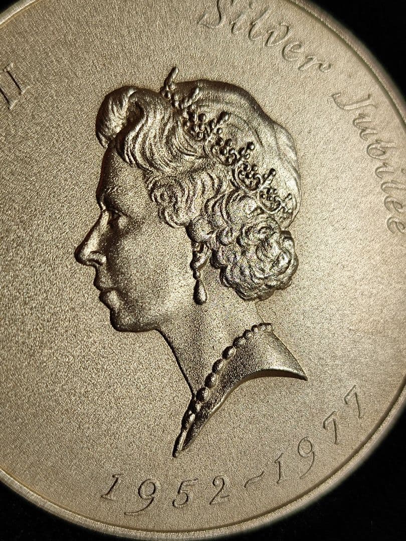 希少シルバー1977 イギリス エリザベス ジュビリー 大型 銀 メダル