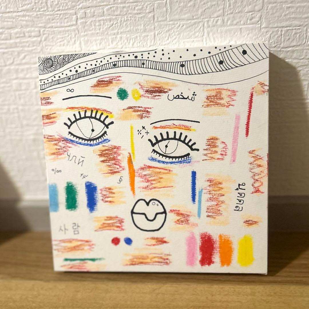 抽象的なハートと顔の絵画　2枚セット　パネルアート