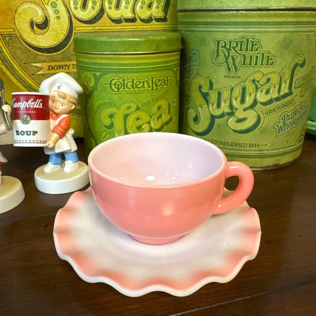 アメリカビンテージ ヘーゼルアトラス リップル カップ＆ソーサー プレートセット