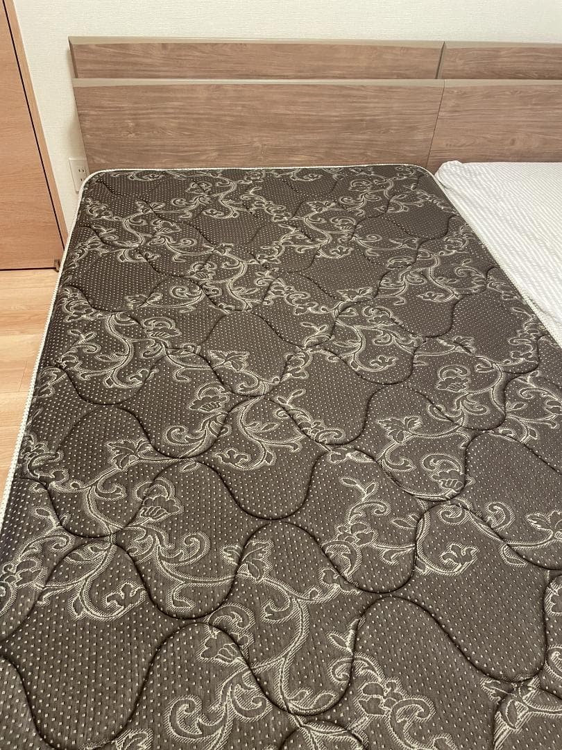 【設置送料込】☆シモンズ☆ グランゲート ベッドフレーム＆マットレス セミダブル