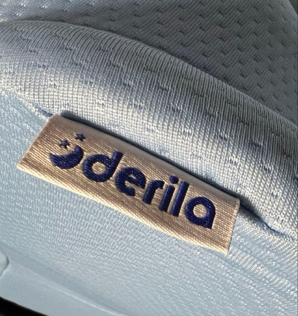 新品未開封Derila デリラ 低反発 メモリーフォーム 枕 快眠枕