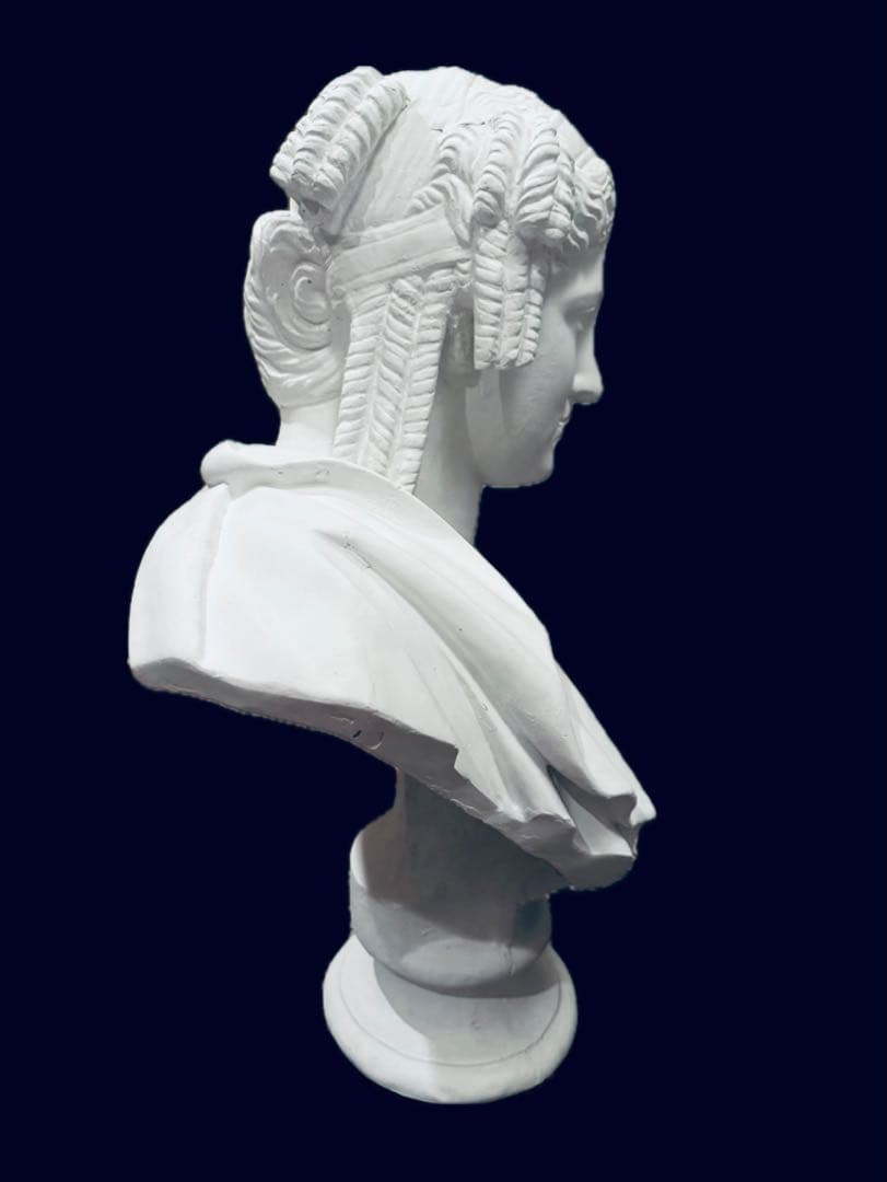 パジャント　石膏像