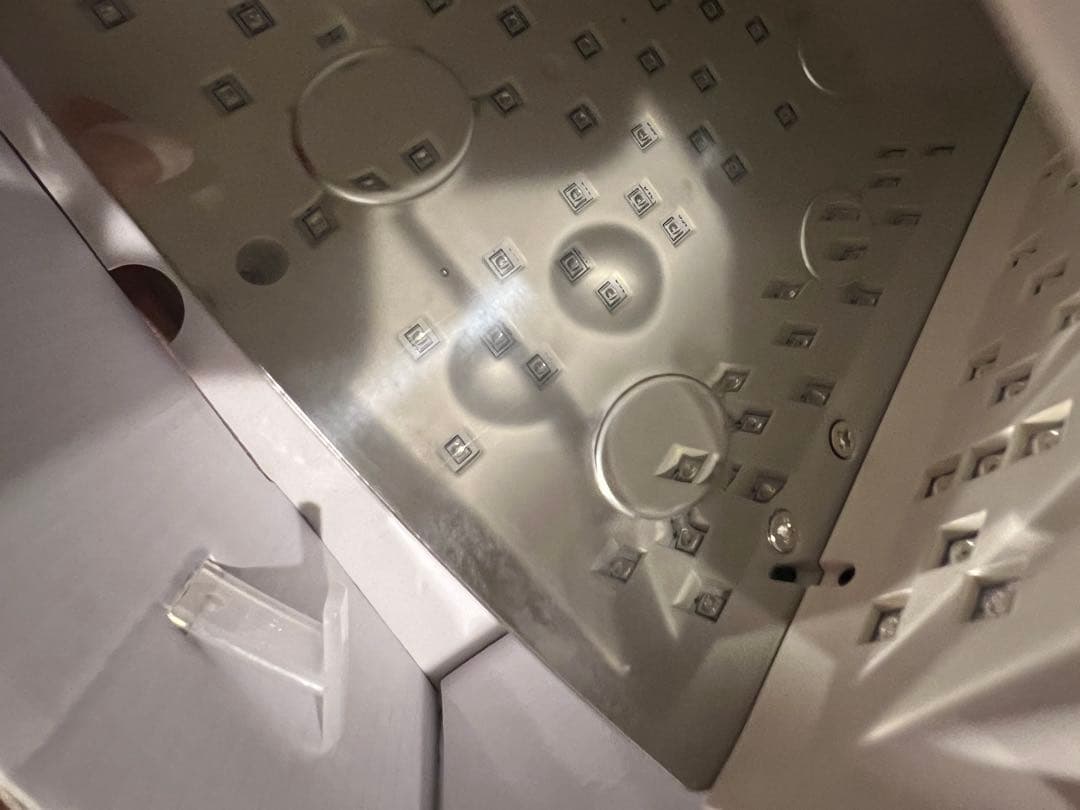 KOKOIST LE BLANC コードレスLED&UVライト