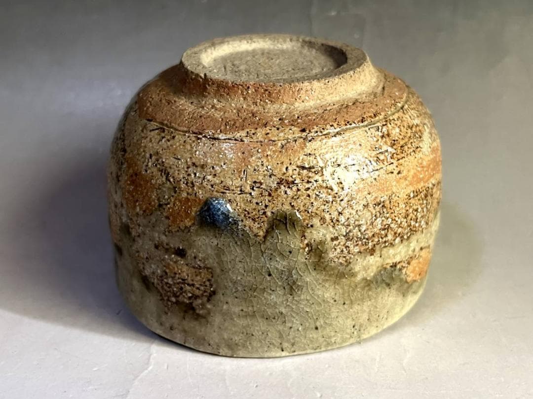 茶碗□古い伊賀焼 涙痕茶わん お茶道具 ぐい呑み酒器 古美術