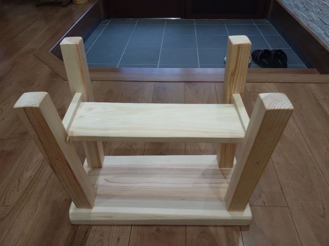 檜の椅子(82）値下げ❕座面に節がなく広くて大変座りやすい❕座面等