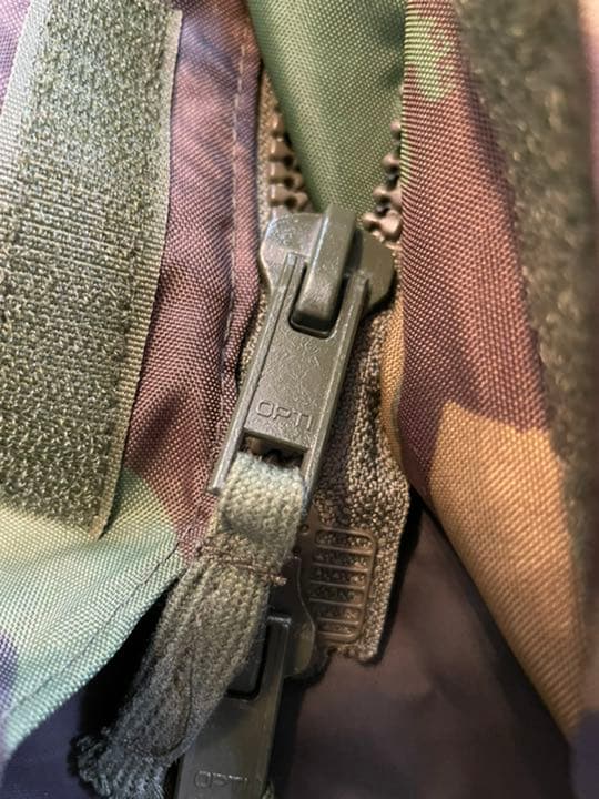 中田商店　実物イギリス軍 カモフラージュ ミリタリー マウンテンパーカーサバゲー