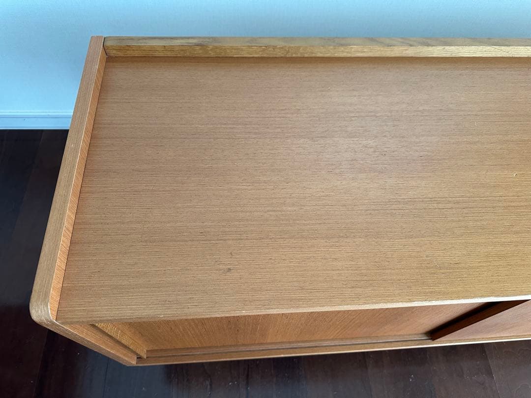 荷物整理　　unico ALBERO サイドボード