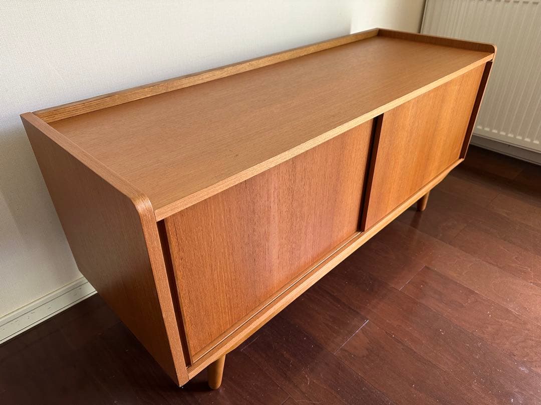 荷物整理　　unico ALBERO サイドボード