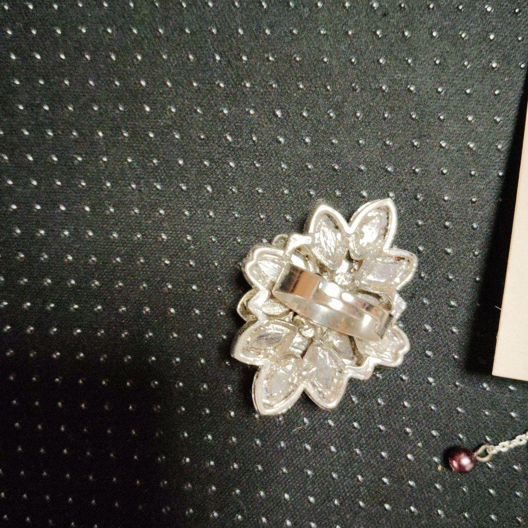 JLO ビーズチェーン付きピアス