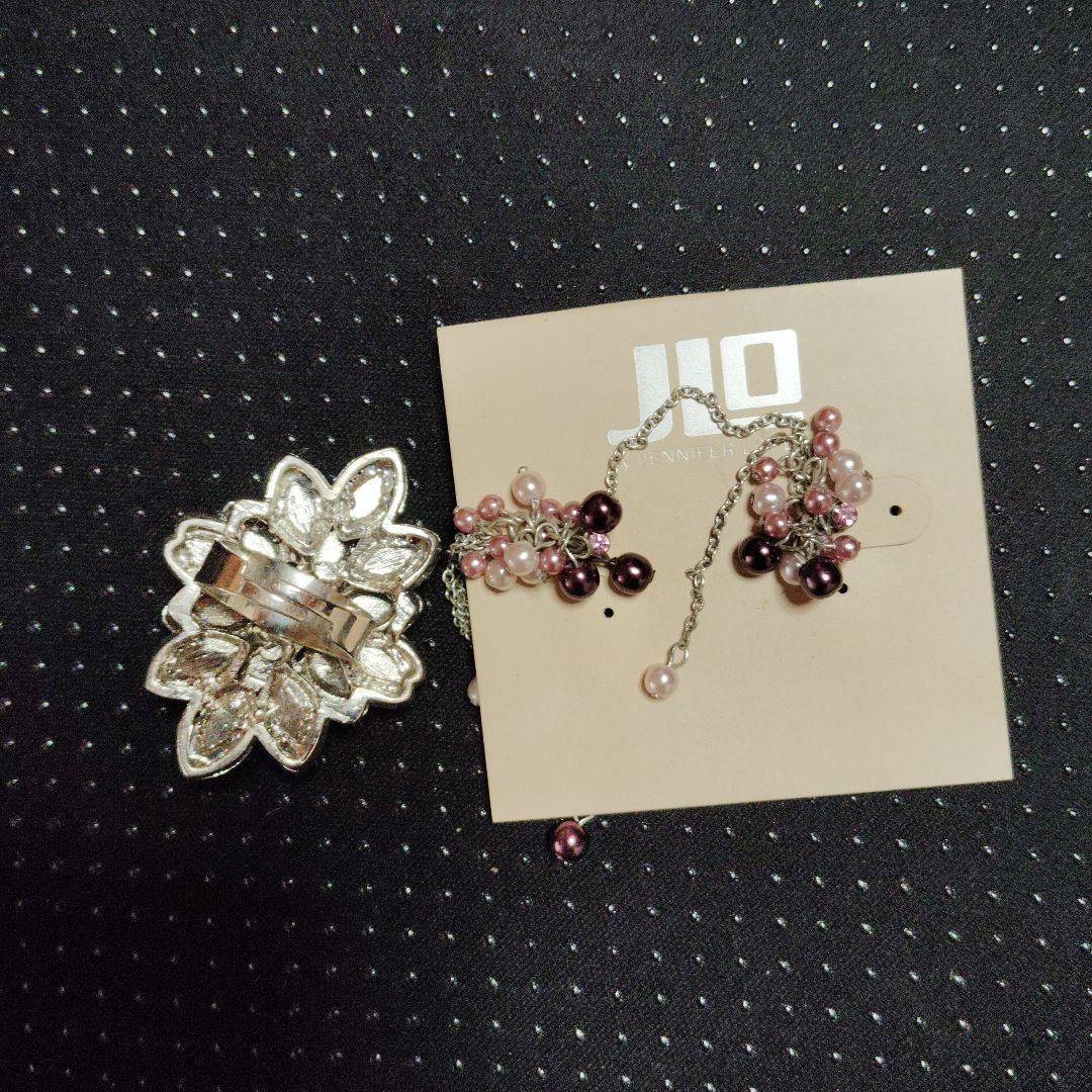 JLO ビーズチェーン付きピアス