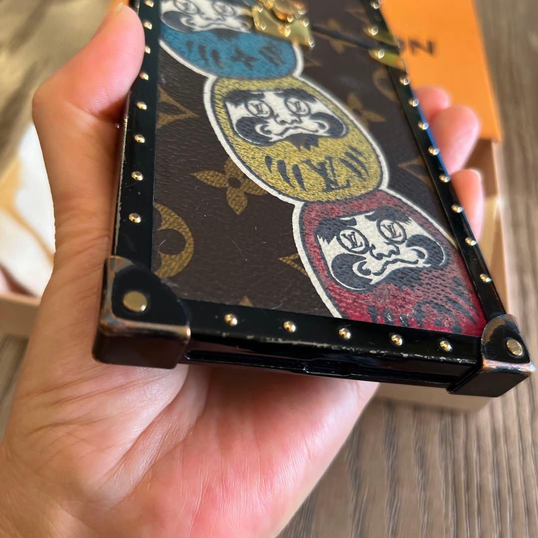家具・インテリア iPhone case