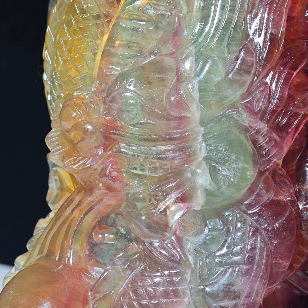 天然石フローライトの龍　ドラゴン　置物　彫物NO.060804