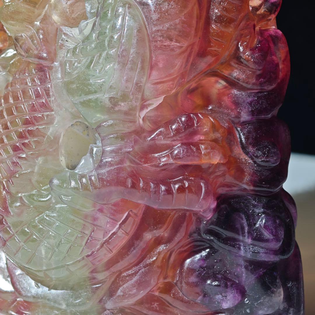 天然石フローライトの龍　ドラゴン　置物　彫物NO.060804